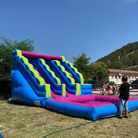Camping Rio Nela 2* Trespaderne