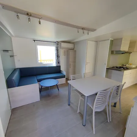 Camping Rio Nela Kamp alanı