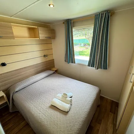 Camping Rio Nela Kamp alanı