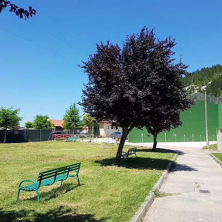 Kamp alanı Camping Rio Nela 2*