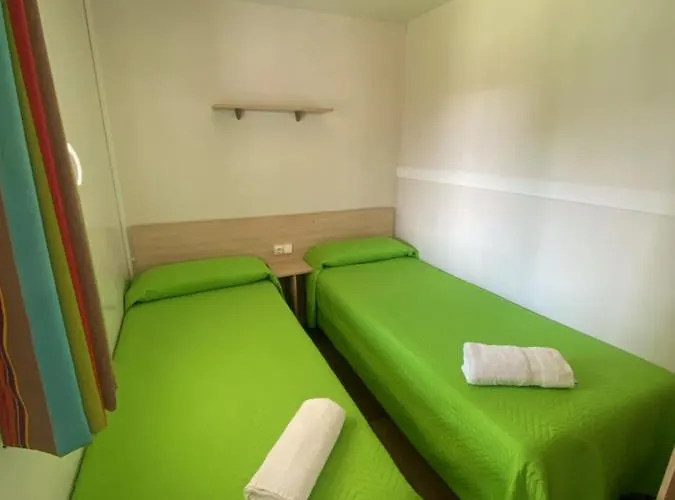 Rio Nela Parque de Campismo