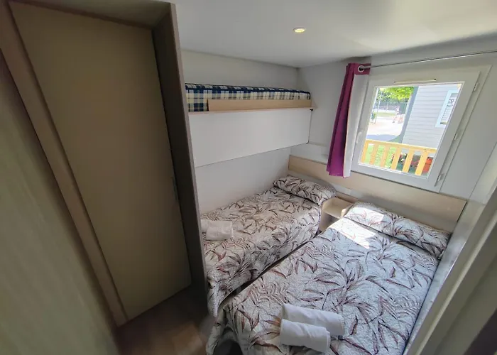 Parque de Campismo Rio Nela Trespaderne