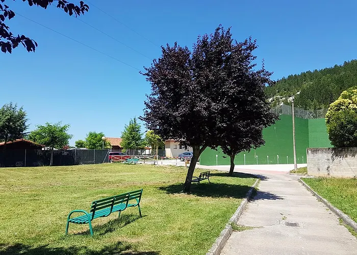 Parque de Campismo Rio Nela 2*